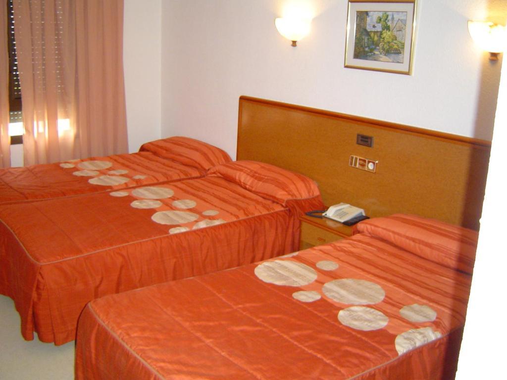 Hotel Lazaro Calamocha Exterior photo